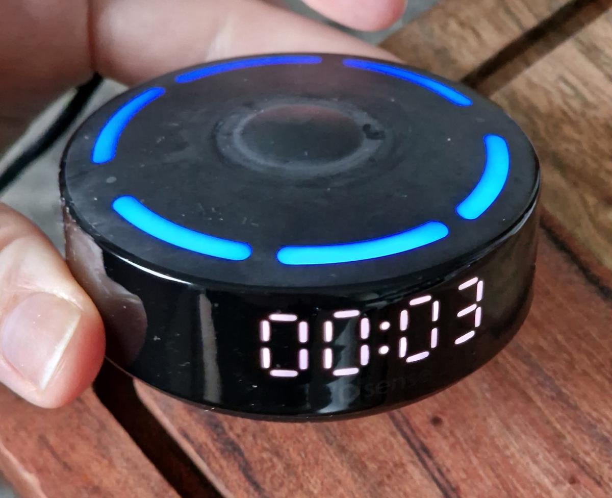 Laddare till Oral-B iO 10.